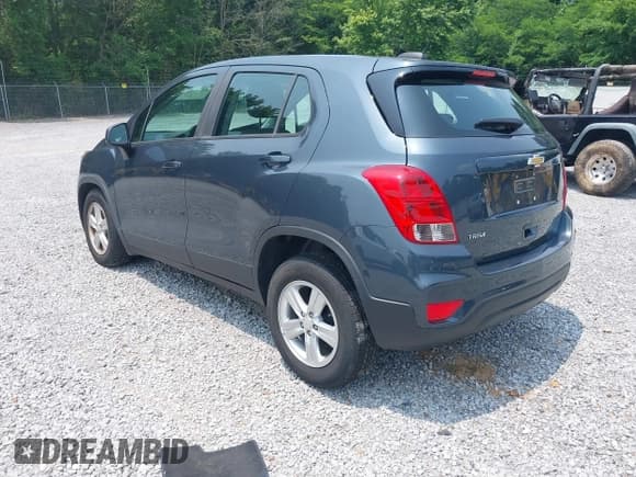 ✅ 2021 Chevrolet Trax LS • VIN: KL7CJKSB7MB307760 • Lot: 42456228. Listed on IAAI with 80,812 mi. Free auction sales archive from the USA and detailed vehicle history report at DreamBid. Image 3.