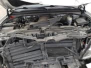 ✅ 2017 Chevrolet Suburban Premier • VIN: 1GNSCJKC1HR383815 • Lot: 75526494. Wystawiony na Copart z przebiegiem 124 147 mil. Bezpłatny archiwum sprzedaży aukcyjnych z USA i szczegółowy raport historii pojazdu na DreamBid. Zdjęcie 12.