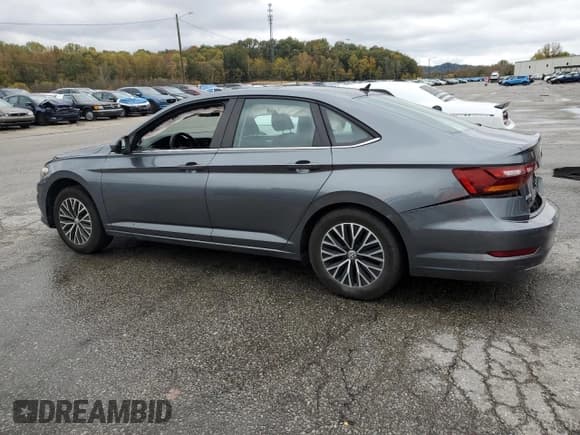 ✅ 2019 Volkswagen Jetta S • VIN: 3VWC57BU9KM149544 • Lot: 90347765. Listed on Copart with 82,178 mi. Free auction sales archive from the USA and detailed vehicle history report at DreamBid. Image 2.