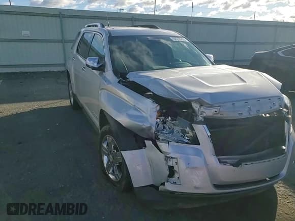 ✅ 2012 GMC Terrain SLT-2 • VIN: 2GKFLXE55C6186973 • Лот: 92731455. Опубликован ранее на Copart с пробегом 226 340 миль. Бесплатный доступ к архиву аукционных продаж из США и подробный отчёт об истории автомобиля на DreamBid. Изображение 14.