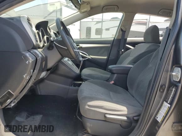 ✅ 2009 Toyota Matrix XRS • VIN: 2T1GE40E09C001185 • Лот: 58598365. Опубликован ранее на Copart с пробегом 288 475 миль. Бесплатный доступ к архиву аукционных продаж из США и подробный отчёт об истории автомобиля на DreamBid. Изображение 7.