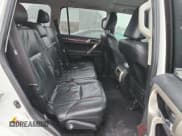 ✅ 2015 Lexus GX 460 • VIN: JTJBM7FX0F5112199 • Lot: 89658175. Wystawiony na Copart z przebiegiem Nie podano. Bezpłatny archiwum sprzedaży aukcyjnych z USA i szczegółowy raport historii pojazdu na DreamBid. Zdjęcie 11.