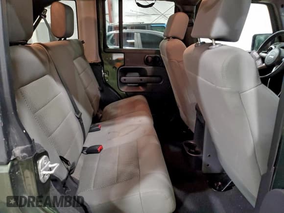 ✅ 2008 Jeep Wrangler Unlimited Sahara • VIN: 1J8GA59108L608334 • Lot: 94123835. Listed on Copart with 94,011 mi. Free auction sales archive from the USA and detailed vehicle history report at DreamBid. Image 11.