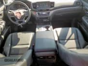 ✅ 2025 Honda Ridgeline RTL • VIN: 5FPYK3F52SB008436 • Lot: 85179245. Wystawiony na Copart z przebiegiem 11 604 mil. Bezpłatny archiwum sprzedaży aukcyjnych z USA i szczegółowy raport historii pojazdu na DreamBid. Zdjęcie 8.