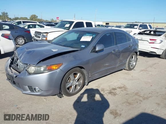 ✅ 2011 Acura TSX • VIN: JH4CU2F67BC001462 • Lot: 43655978. Listed on IAAI with 228,342 mi. Free auction sales archive from the USA and detailed vehicle history report at DreamBid. Image 17.