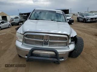 ✅ 2009 Dodge 1500 SLT • VIN: 1D3HV18T49S714098 • Lot: 63836944. Wystawiony na Copart z przebiegiem 150 096 mil. Bezpłatny archiwum sprzedaży aukcyjnych z USA i szczegółowy raport historii pojazdu na DreamBid. Zdjęcie 5.