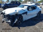 ✅ 2022 Toyota Supra Premium • VIN: WZ1DB0C05NW048638 • Lot: 43409641. Wystawiony na IAAI z przebiegiem 40 781 mil. Bezpłatny archiwum sprzedaży aukcyjnych z USA i szczegółowy raport historii pojazdu na DreamBid. Zdjęcie 2.