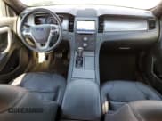 ✅ 2016 Ford Taurus SEL • VIN: 1FAHP2E89GG144324 • Lot: 82377355. Wystawiony na Copart z przebiegiem 146 672 mil. Bezpłatny archiwum sprzedaży aukcyjnych z USA i szczegółowy raport historii pojazdu na DreamBid. Zdjęcie 8.