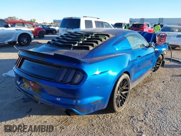 ✅ 2017 Ford Mustang GT • VIN: 1FA6P8CF2H5317061 • Lot: 40916894. Listed on IAAI with 27,110 mi. Free auction sales archive from the USA and detailed vehicle history report at DreamBid. Image 4.