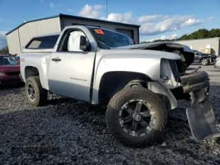 2011 Chevrolet Silverado 1500 Work Truck z VIN 1GCNKPEX8BZ249241, wystawiony jako Copart lot #85282245 z przebiegiem Nie podano mil oraz Nie do naprawy • Non repairable. Historia ofert i sprzedaży dostępna na DreamBid. Obrazek 4.
