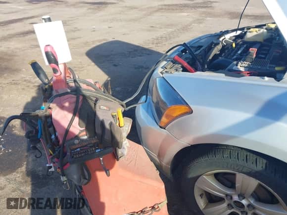 2012 Dodge Caliber SXT z VIN 1C3CDWDAXCD507920, wystawiony jako IAAI lot #43596945 z przebiegiem Nie podano mil oraz . Historia ofert i sprzedaży dostępna na DreamBid. Obrazek 12.