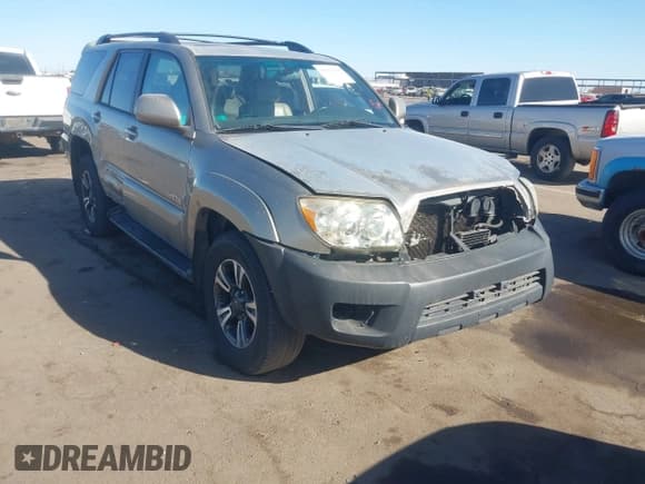 ✅ 2006 Toyota 4Runner Limited • VIN: JTEZT17R460025724 • Лот: 41358950. Опубликован ранее на IAAI с пробегом 310 661 миль. Бесплатный доступ к архиву аукционных продаж из США и подробный отчёт об истории автомобиля на DreamBid. Изображение 1.