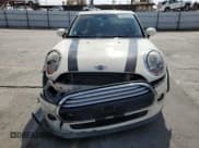 ✅ 2015 MINI Hardtop 4 Door • VIN: WMWXS5C53FT829954 • Lot: 84423345. Listed on Copart with 78,429 mi. Free auction sales archive from the USA and detailed vehicle history report at DreamBid. Image 5.
