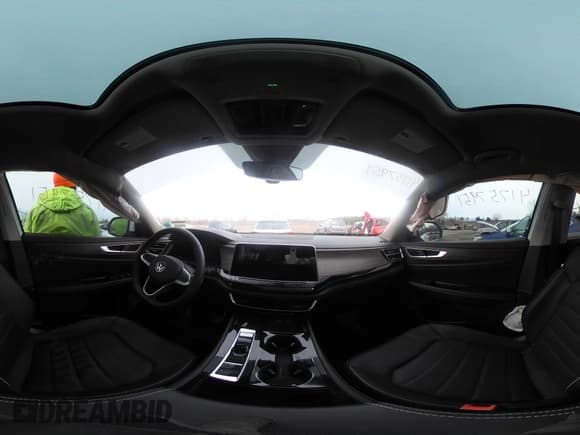 ✅ 2024 Volkswagen Atlas SEL • VIN: 1V2BR2CA6RC530885 • Лот: 41757951. Опубликован ранее на IAAI с пробегом 20 419 миль. Бесплатный доступ к архиву аукционных продаж из США и подробный отчёт об истории автомобиля на DreamBid. Изображение 18.