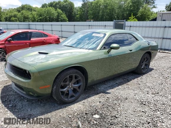 ✅ 2020 Dodge Challenger SXT • VIN: 2C3CDZAG8LH227197 • Lot: 55081094. Wystawiony na Copart z przebiegiem 46 646 mil. Bezpłatny archiwum sprzedaży aukcyjnych z USA i szczegółowy raport historii pojazdu na DreamBid. Zdjęcie 1.