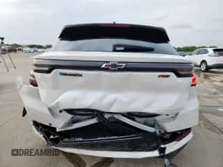 2025 Chevrolet Equinox EV RS z VIN 3GN7DSRP6SS176780, wystawiony jako Copart lot #57527975 z przebiegiem 3 502 mil mil oraz Czysty tytuł • Clean title. Historia ofert i sprzedaży dostępna na DreamBid. Obrazek 6.