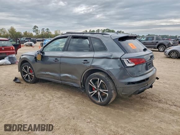 ✅ 2025 Audi Q5 S line Premium Plus • VIN: WA1EAAFY1S2024895 • Lot: 93634845. Wystawiony na Copart z przebiegiem Nie podano. Bezpłatny archiwum sprzedaży aukcyjnych z USA i szczegółowy raport historii pojazdu na DreamBid. Zdjęcie 2.