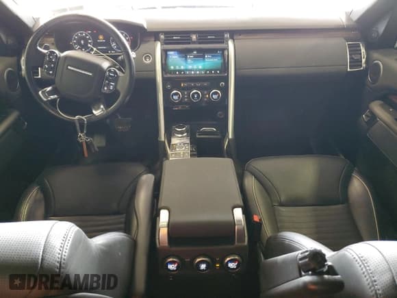 ✅ 2019 Land Rover Discovery HSE • VIN: SALRR2RV1KA086285 • Lot: 90234145. Wystawiony na Copart z przebiegiem 108 923 mil. Bezpłatny archiwum sprzedaży aukcyjnych z USA i szczegółowy raport historii pojazdu na DreamBid. Zdjęcie 8.