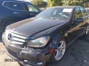 ✅ 2013 Mercedes-Benz C 250 Sport • VIN: WDDGF4HB7DR273292 • Lot: 43475525. Wystawiony na IAAI z przebiegiem 131 777 mil. Bezpłatny archiwum sprzedaży aukcyjnych z USA i szczegółowy raport historii pojazdu na DreamBid. Zdjęcie 6.