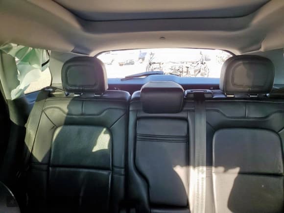 ✅ 2021 Lincoln Corsair Reserve • VIN: 5LMCJ2C98MUL03857 • Lot: 81248415. Listed on Copart with 87,716 mi. Free auction sales archive from the USA and detailed vehicle history report at DreamBid. Image 10.