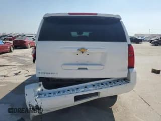 ✅ 2015 Chevrolet Suburban LT • VIN: 1GNSKJKC9FR530141 • Lot: 72816244. Wystawiony na Copart z przebiegiem 174 520 mil. Bezpłatny archiwum sprzedaży aukcyjnych z USA i szczegółowy raport historii pojazdu na DreamBid. Zdjęcie 6.