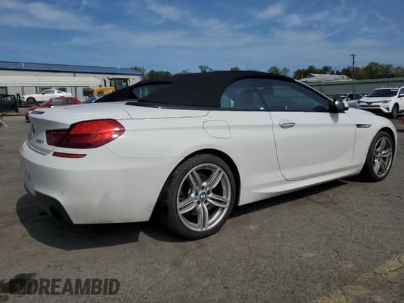 ✅ 2015 BMW 6 Series 640i xDrive • VIN: WBAYP5C52FDZ28295 • Lot: 71644454. Listed on Copart with 41,924 mi. Free auction sales archive from the USA and detailed vehicle history report at DreamBid. Image 3.