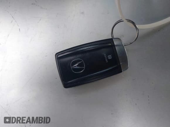 ✅ 2017 Acura RDX • VIN: 5J8TB3H32HL019765 • Lot: 41935355. Listed on IAAI with 128,704 mi. Free auction sales archive from the USA and detailed vehicle history report at DreamBid. Image 11.