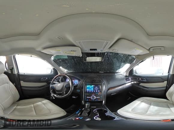 ✅ 2017 Ford Explorer Platinum • VIN: 1FM5K8HT4HGC88875 • Lot: 46108605. Wystawiony na Copart z przebiegiem 99 503 mil. Bezpłatny archiwum sprzedaży aukcyjnych z USA i szczegółowy raport historii pojazdu na DreamBid. Zdjęcie 13.