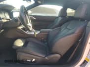 ✅ 2021 BMW 4 Series 430i • VIN: WBA53AP03MCG66105 • Lot: 88971625. Wystawiony na Copart z przebiegiem 69 236 mil. Bezpłatny archiwum sprzedaży aukcyjnych z USA i szczegółowy raport historii pojazdu na DreamBid. Zdjęcie 7.