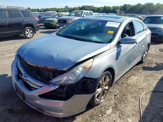 ✅ 2011 Hyundai Sonata Limited • VIN: 5NPEC4AC1BH026156 • Lot: 43117493. Listed on IAAI with 164,941 mi. Free auction sales archive from the USA and detailed vehicle history report at DreamBid. Image 6.