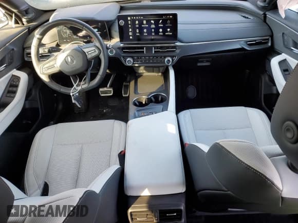 ✅ 2024 Acura ZDX w/A-Spec Package • VIN: 4W5KHNRL3RZ501097 • Lot: 45728845. Wystawiony na Copart z przebiegiem 3 685 mil. Bezpłatny archiwum sprzedaży aukcyjnych z USA i szczegółowy raport historii pojazdu na DreamBid. Zdjęcie 8.