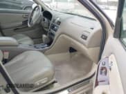 ✅ 2001 Infiniti I30 Luxury • VIN: JNKCA31A31T000348 • Lot: 41948369. Listed on IAAI with 181,394 mi. Free auction sales archive from the USA and detailed vehicle history report at DreamBid. Image 5.