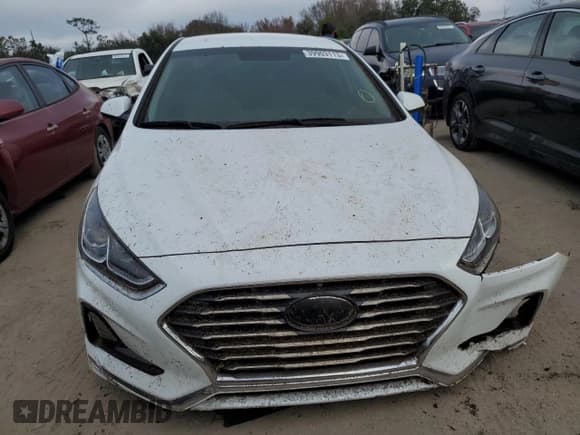 ✅ 2018 Hyundai Sonata SE • VIN: 5NPE24AF0JH656178 • Lot: 39903113. Listed on Copart with 25,562 mi. Free auction sales archive from the USA and detailed vehicle history report at DreamBid. Image 5.