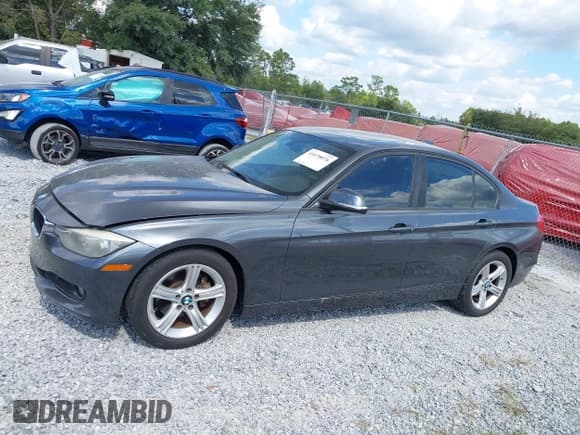 ✅ 2014 BMW 3 Series 328d • VIN: WBA3D3C54EK153080 • Лот: 43478076. Опубликован ранее на IAAI с пробегом 133 052 миль. Бесплатный доступ к архиву аукционных продаж из США и подробный отчёт об истории автомобиля на DreamBid. Изображение 14.