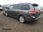 ✅ 2011 Toyota Sienna XLE • VIN: 5TDDK3DC7BS025818 • Лот: 92014065. Опубликован ранее на Copart с пробегом 138 638 миль. Бесплатный доступ к архиву аукционных продаж из США и подробный отчёт об истории автомобиля на DreamBid. Изображение 2.