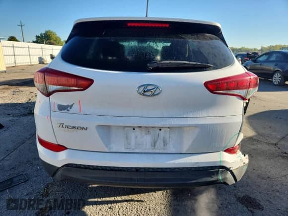 2017 Hyundai Tucson SE with VIN KM8J23A45HU379269, listed as a Copart auction lot 82280755 with 87,460 mi miles and Salvage title. Bid and sale history available at DreamBid. Image 6.