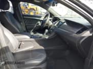 ✅ 2015 Ford Taurus SEL • VIN: 1FAHP2E85FG151527 • Lot: 43592466. Wystawiony na IAAI z przebiegiem 106 043 mil. Bezpłatny archiwum sprzedaży aukcyjnych z USA i szczegółowy raport historii pojazdu na DreamBid. Zdjęcie 5.