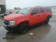 ✅ 2007 Chevrolet Suburban Commercial • VIN: 3GNGK26K17G299668 • Lot: 59481865. Wystawiony na Copart z przebiegiem 305 742 mil. Bezpłatny archiwum sprzedaży aukcyjnych z USA i szczegółowy raport historii pojazdu na DreamBid. Zdjęcie 1.