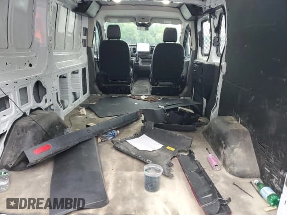 ✅ 2023 Ford Transit • VIN: 1FTYE2Y89PKA20708 • Лот: 71137925. Опубликован ранее на Copart с пробегом 40 292 миль. Бесплатный доступ к архиву аукционных продаж из США и подробный отчёт об истории автомобиля на DreamBid. Изображение 10.