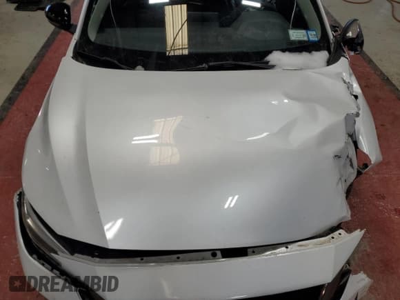 ✅ 2020 Nissan Sentra SR • VIN: 3N1AB8DV1LY209070 • Lot: 93417725. Listed on Copart with 67,243 mi. Free auction sales archive from the USA and detailed vehicle history report at DreamBid. Image 11.