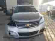 2017 Chevrolet Traverse LT z VIN 1GNKRGKD7HJ354568, wystawiony jako Copart lot #81962085 z przebiegiem 73 570 mil mil oraz Szkoda całkowita • Salvage title. Historia ofert i sprzedaży dostępna na DreamBid. Obrazek 5.
