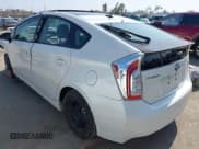 ✅ 2014 Toyota Prius Four • VIN: JTDKN3DU5E1797517 • Lot: 42425777. Wystawiony na IAAI z przebiegiem 134 145 mil. Bezpłatny archiwum sprzedaży aukcyjnych z USA i szczegółowy raport historii pojazdu na DreamBid. Zdjęcie 3.
