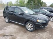 ✅ 2011 Mitsubishi Outlander SE • VIN: JA4AS3AW5BU013447 • Lot: 42256531. Listed on IAAI with 219,832 mi. Free auction sales archive from the USA and detailed vehicle history report at DreamBid. Image 1.