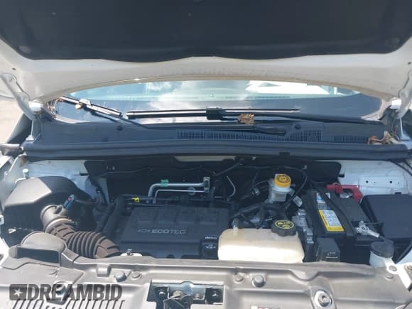 ✅ 2020 Chevrolet Trax LT • VIN: 3GNCJPSB9LL320434 • Lot: 42697879. Wystawiony na IAAI z przebiegiem 30 679 mil. Bezpłatny archiwum sprzedaży aukcyjnych z USA i szczegółowy raport historii pojazdu na DreamBid. Zdjęcie 10.