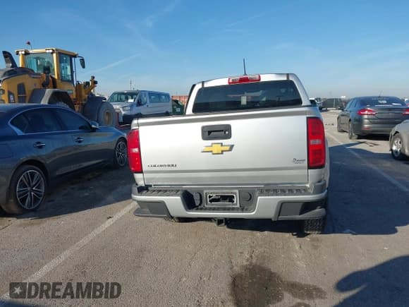 ✅ 2015 Chevrolet Colorado 4WD WT • VIN: 1GCGTAE38F1246277 • Lot: 43562155. Listed on IAAI with Not provided. Free auction sales archive from the USA and detailed vehicle history report at DreamBid. Image 16.
