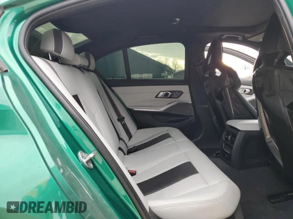 ✅ 2022 BMW M3 Competition xDrive • VIN: WBS43AY01NFN09319 • Lot: 91919445. Wystawiony na Copart z przebiegiem 22 814 mil. Bezpłatny archiwum sprzedaży aukcyjnych z USA i szczegółowy raport historii pojazdu na DreamBid. Zdjęcie 10.