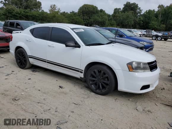 2014 Dodge Avenger SE с VIN 1C3CDZAB4EN166641, выставлен на аукционе Copart как лот 69958654 с пробегом 169 999 миль миль и Списание • Salvage title. История ставок и продаж доступна на DreamBid. Изображение 4.