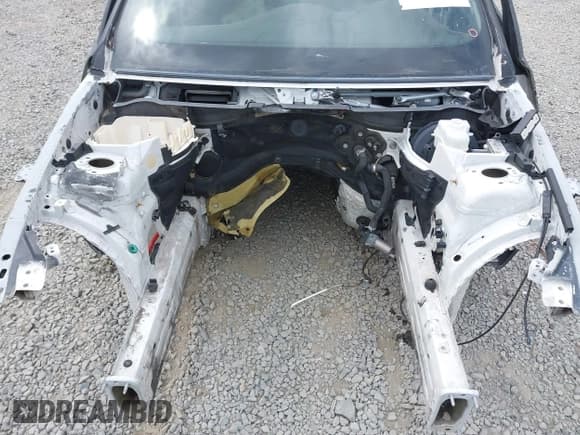 ✅ 2009 BMW M3 • VIN: WBSWD93589P361970 • Lot: 42565262. Listed on IAAI with Not provided. Free auction sales archive from the USA and detailed vehicle history report at DreamBid. Image 10.