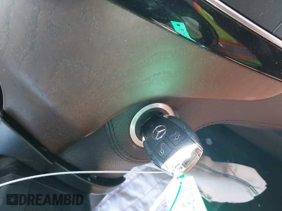 ✅ 2017 Mercedes-Benz GLS 450 • VIN: 4JGDF6EE6HA834847 • Lot: 43055147. Listed on IAAI with 169,563 mi. Free auction sales archive from the USA and detailed vehicle history report at DreamBid. Image 11.