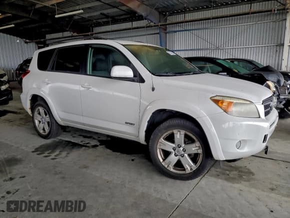 ✅ 2008 Toyota RAV4 Sport • VIN: JTMZD32V586078076 • Lot: 93144245. Listed on Copart with 109,646 mi. Free auction sales archive from the USA and detailed vehicle history report at DreamBid. Image 4.